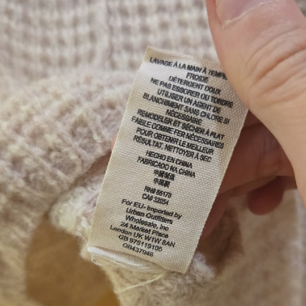 Free People Waffle Neutral Cowl Neck Sweater, M, GUC, Hygge Vibes, Neutral Comfy - Picture 11 of 11